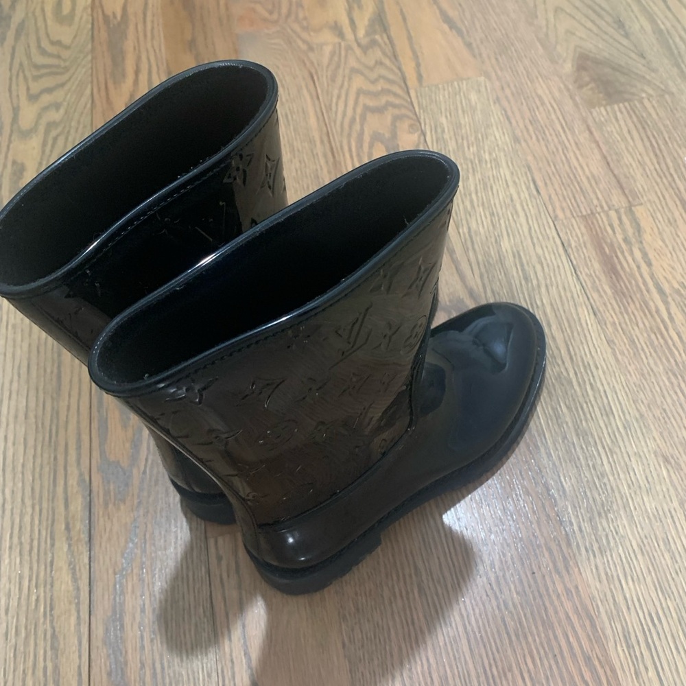 Louis Vuitton Rain boots - Picture 2 of 4